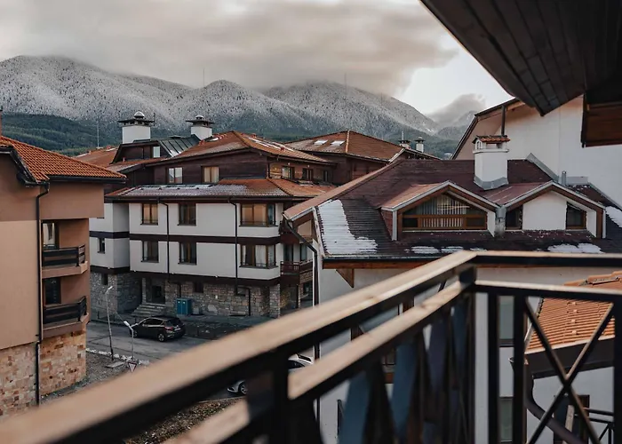 With A Mountain View Apartman