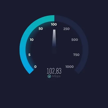 With A Mountain View Apartment *