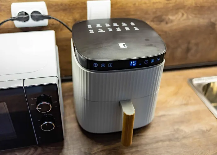 With A Mountain View 公寓 班斯科